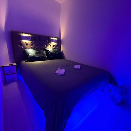 Exceptionnel Sur Cannes Vue Mer Piscine Ngoại thất bức ảnh